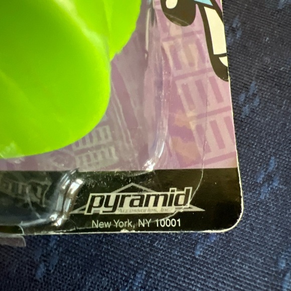 The Powerpuff Girls Buttercup 2001 3D Molded Sharpener In Package - Picture 7 of 9